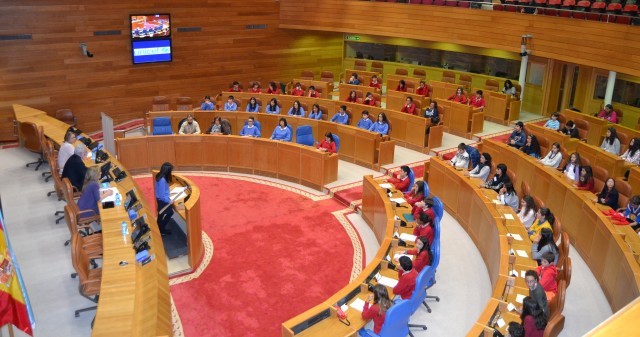 O Parlamento de Galicia súmase á celebración do Día Universal da Infancia